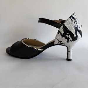 Blanco y negro taco 5. 5 cm