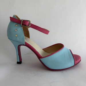 Celeste y rosa