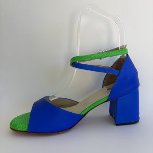 Clásica azul con verde