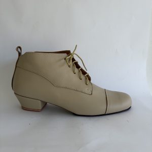 Nude Amarillo