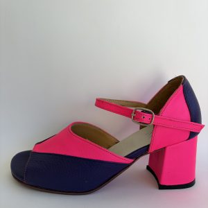 Tríptica cerrada fucsia y violeta
